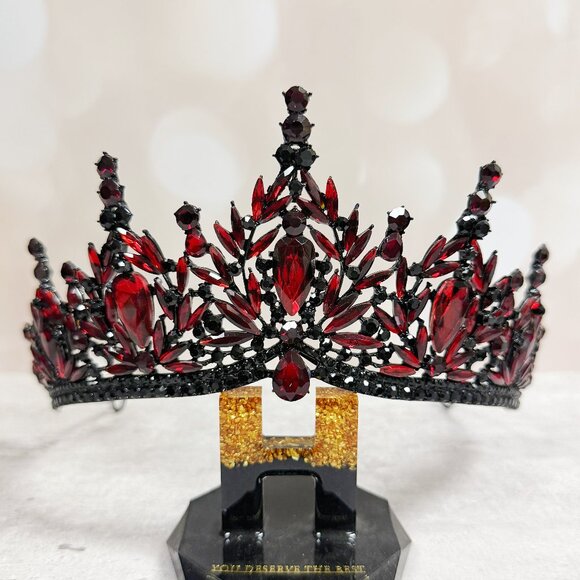 Red Crystal Tiara, Gothic Wedding Headpiece, Dark Queen Tiara, Cosplay Costume - Picture 1 of 8
